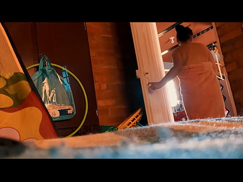 ❤️ Môj strýko za mnou ide do sprchy, šuká ma, kým sa sprchujem. ❤❌ Porno na nás sk.pornolymp.ru