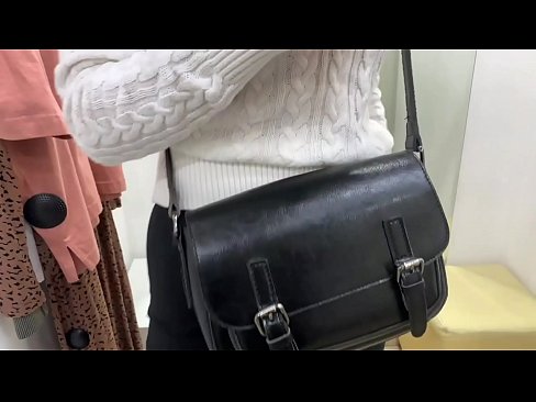 ❤️ Verejná masturbácia mladej sučky FeralBerry s robertkom v skúšobnej miestnosti ❤❌ Porno na nás sk.pornolymp.ru